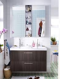 Woman's ikea hack shows you how to create your own kitchen island for only $100. Banos Pequenos Ideas De Diseno Funcional Para Espacios Reducidos