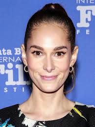 Daisy Bishop Pictures