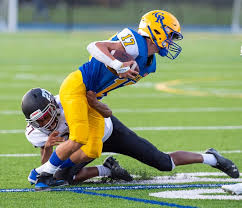 Hodgson tops Caesar Rodney in high school football season opener