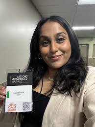 Amisha Desai's Instagram, Twitter & Facebook