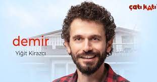 Eğitimi sırasında bir yandan da modellik yapmış, reklam filmlerinde rol almıştır. Yigit Kirazci Kimdir Cati Kati Ask Demir Yilmaz Karakterini Canlandiran Yigit Kirazci Kac Yasinda Aslen Nereli Medya Haberleri