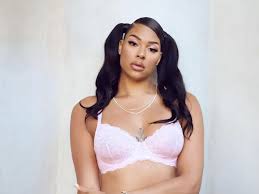 Womens NBA star has racy OnlyFans account and poses in cheeky outfits -  Daily Star