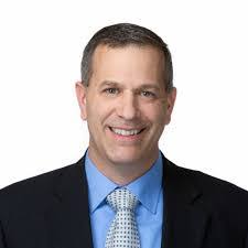 Steven Putt's Instagram, Twitter & Facebook