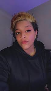 Anita Kranz's Instagram, Twitter & Facebook