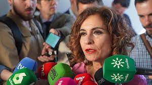 Montero alerta de que la crispación política “puede dar lugar” a agresiones  ultras como la de Ponferrada
