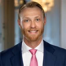 You would think that attendance at the monthly Chief Food Officer's Pizza  Lunch would have been light, because of the holiday week, the great  weather, and people taking vacations. That was not