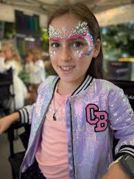 Who are good tattoo artists for cover ups?