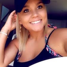 Haley Calhoun (@HaleyCalhoun18)