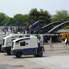 Typically newer machines require two or more people to operate safely and efficiently. China Milling Machine Cold Milling Machine For Sale Xcg Xm353 On Global Sources Mini Milling Machine Road Milling Machine Drilling And Milling Machine