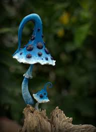 Champignon Jeu Fantastique Jardin Bleu Blanc Amanita Violet Stuffed Mushrooms Mushroom Art Magical Mushrooms