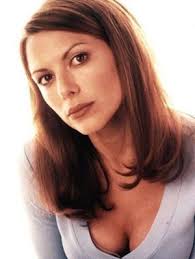 She studied acting at age 13 at the wooster school, and. Kari Wuhrer Film Credits Acting Filmsomniac Com
