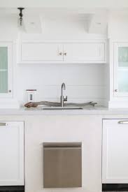 What should i use to make an outdoor wet bar? Outdoor Wet Bar Ice Maker Design Ideas