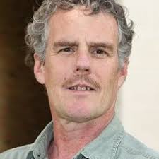 Stream Involuntad by Gabriel Calarco