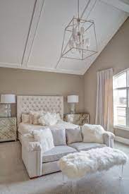 Many master bedrooms come with a bathroom attached, and if you. Vaulted Ceiling Master Bedroom Klassisch Modern Schlafzimmer Cleveland Von Laura Of Pembroke Houzz