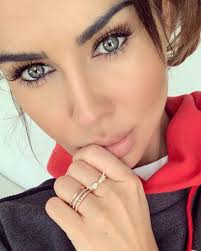 NATALIA SIWIEC/NATALIYAH