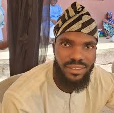 Eggon Community of Assakio Pays Christmas Homage to Hon. Barr. Mairiga  Esson In the spirit of the Christmas season, the Eggon community of Assakio  recently paid a heartwarming visit to Hon. Barr.