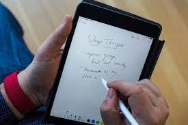 Review Ipad Mini Is Back And Apple S 2019 Update Offers New Mojo For Small Tablets Ipad Mini Ipad Tablet