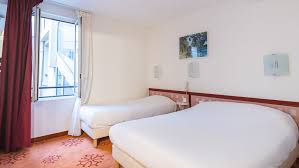 Maybe you would like to learn more about one of these? Hotel Ours Blanc Centre Pet Policy
