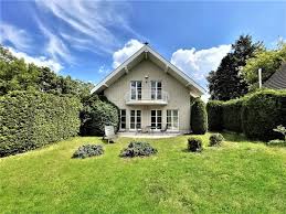 Der durchschnittliche kaufpreis beträgt 4.456,92 €/m². Haus Kaufen In Berlin 26 Angebote Engel Volkers