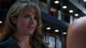 What you guys think of Lois and Oliver's relationship and do you guys think  that WB/CW had Lois date another DC Superhero because they didn't want  Clark and Lois to get together