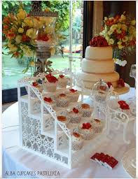 Echa un vistazo a nuestra selección de carritos y soportes para ver las mejores piezas hechas a mano, únicas o personalizadas de nuestras tiendas. Decoracion De Mesas Mesa De Dulces Boda Carritos De Dulces Mesa De Dulces