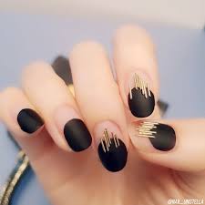 Sticky tape clear nail varnish and nail varnish (any colour) stick the tape on your nail and cut it to an appropriet size if your a child get an adult to help. Matte Topcoat The Nail Polish You Didn T Even Know You Needed Nailstyle House Of Nail Inspiration