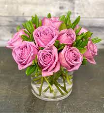 Aubrey flowers delivers fresh flowers daily to alexandria and the surrounding areas. Enchanted Love In Mclean Va Flowers Plants Etc