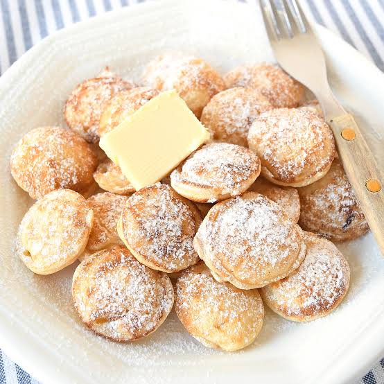 Poffertjes recipe (Dutch mini pancakes)