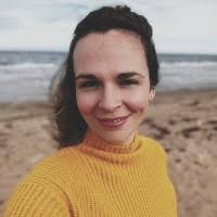 9 "Maggie Crain" profiles