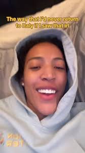 #stitch with @simone.vezzani the way ya’ll would NEVER see me again … also  would probably need to be hypnotized to erase the memory, fr. Is this  normal? Wtf #murena #fypp #wtfisthat #tissetings