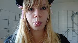 Rachel Sippel's Instagram, Twitter & Facebook