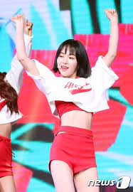 It contains a total of six songs, including the title track bingle bangle. Fyaoa On Twitter 180528 Aoa Mina Bingle Bangle Comeback Showcase Aoa Binglebangle ë¹™ê¸€ë±…ê¸€