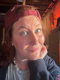 Are you new? Did we just meet? Tell Me everything about you! 🍿