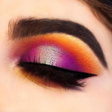 The sunset halo™ is inspired by scandinavia's beautiful sunsets. Sunset Halo Eye Yellow Orange Purple And Pink Eyeshadow Ig Emvalencia Eyeshadows Purple Eye Makeup Eye Makeup 80s Eye Makeup