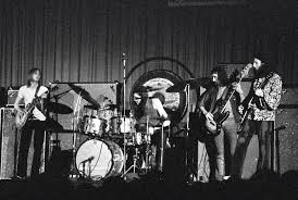 John Mayall Peter Green The Bluesbreakers Out Of Reach I Pinimg Com Originals 7a 04 42 7a0442a8c5381e5