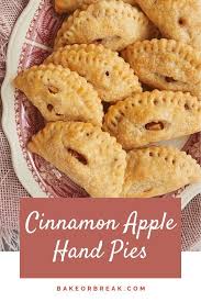 Cinnamon Apple Hand Pies Recipe Apple Dessert Recipes Apple Hand Pies Favorite Pie