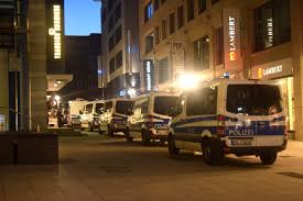 Hilfreiche tipps, tricks und hinweise zur umgang mit der aktuellen situation. Stuggi Tv On Twitter Fur Corona Hotspots Mit Einer 7 Tage Inzidenz Von Uber 200 Soll In Baden Wurttemberg Zukunftig Eine Nachtliche Ausgangsbeschrankung Gelten Stuttgart Liegt Aktuell Unter Der Kritischen Schwelle Mehr Dazu Im News Update