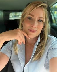 Irene Casanova (@irenecasanova29) • Threads, Say more