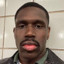 Darragh Connolly (@darragh_eileen)