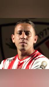 ¡Bienvenido a Mérida Curly @joynnerrivera 🔴⚪!, El lateral Joynner Rivera  es presentado como el décimo fichaje de Estudiantes de Mérida para la  Temporada 2025. ., ., ., ., #FutVe #LigaFUTVE
