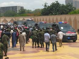 The sad event occurred following an air crash in kaduna which also claimed the lives of 10 other officers including the crew. Jughdystgjwism