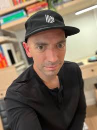 Over the spring/summer, I helped my good friends Dixie and Bill rebrand  their business—a small boutique