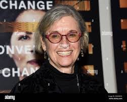 Kristi Zea's Instagram, Twitter & Facebook