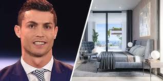 Дома роналду в манчестере, мадриде и турине. Krishtianu Ronaldu Kupil Villu V Ispanii Marbellaru