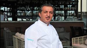 .ölü karakterini mehmet usta'nın son hali sosyal medya kullanıcıları tarafından çok konuşuldu. Masterchef Mehmet Yalcinkaya Kimdir Kac Yasinda Mehmet Sef Aslen Nereli Medya Haberleri