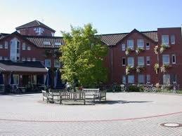 Das haus kann bis zu 389 bewohner aufnehmen. Vinzenz Haus In Neuss Pflege Und Seniorenbetreuung