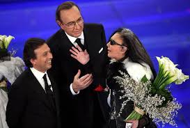 Pippo baudo non è morto, lui commenta la bufala: Pippo Baudo Ha Paura Del Coronavirus La Confessione Dell 83enne