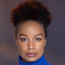 Lucia Evans (@officialluciaevans) • Instagram photos and videos