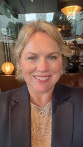 After three wonderful years at Anglo American in the UK, I have decided to  leave the company.