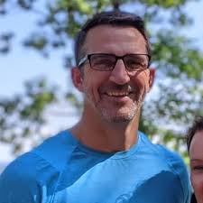 Greg Hladik (@Dadtomygirls)